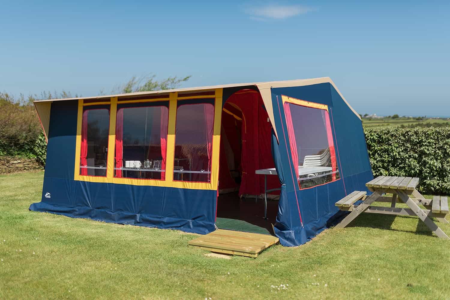Ready Tents In Cornwall Glamping In Cornwall Trevornick