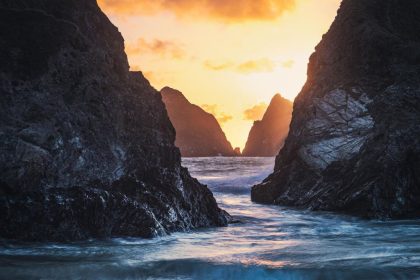Reasons to Book A Cosy Winter Retreat in Holywell Bay